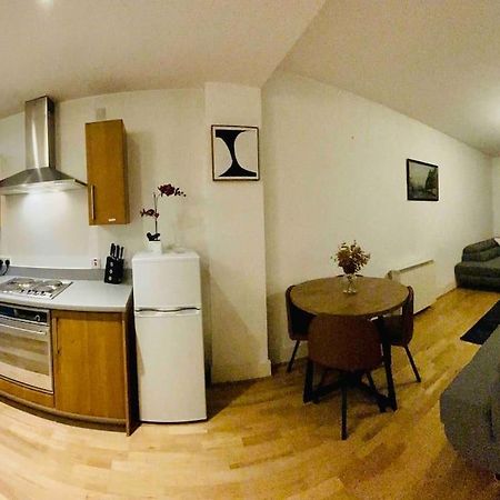 Beautiful Central Open Plan Living! Manchester Kültér fotó